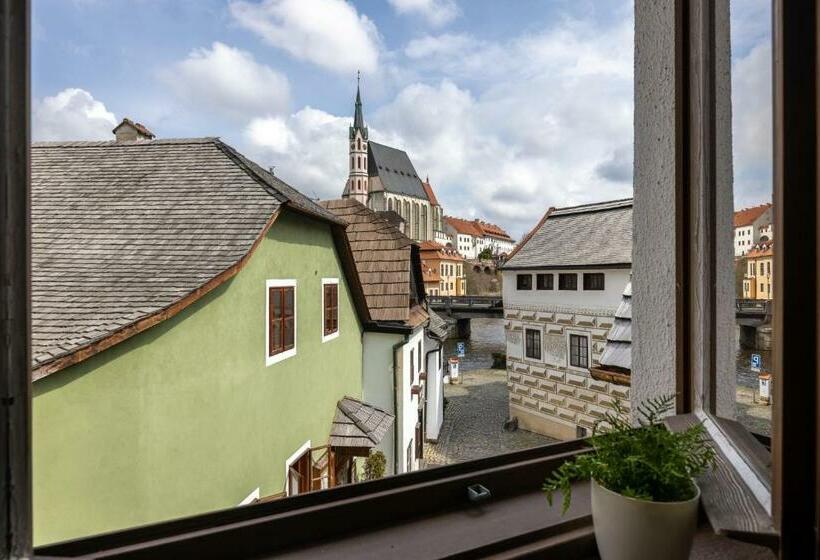 اتاق لوکس, Apartmány U Pavla