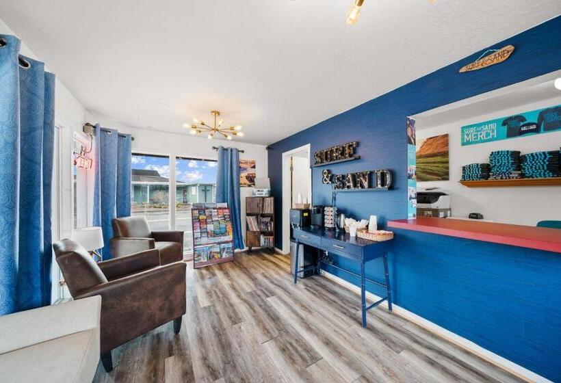 Номер Deluxe, Surf & Sand Inn
