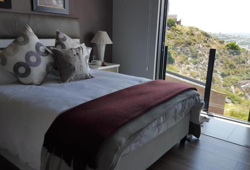 اتاق لوکس, Yadah Guest House