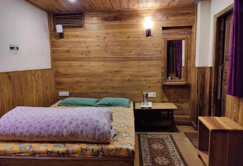 Номер Стандарт, Golden Orchid