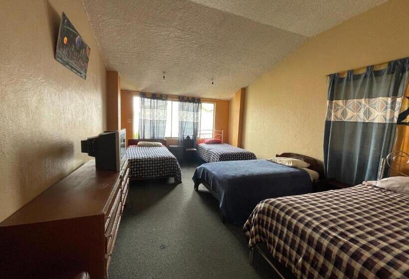 מיטה בחדר משותף, Hostal Pachamama Lodge