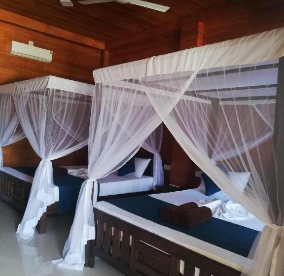 اتاق استاندارد, Eden Reverie Deluxe Rooms And Spa