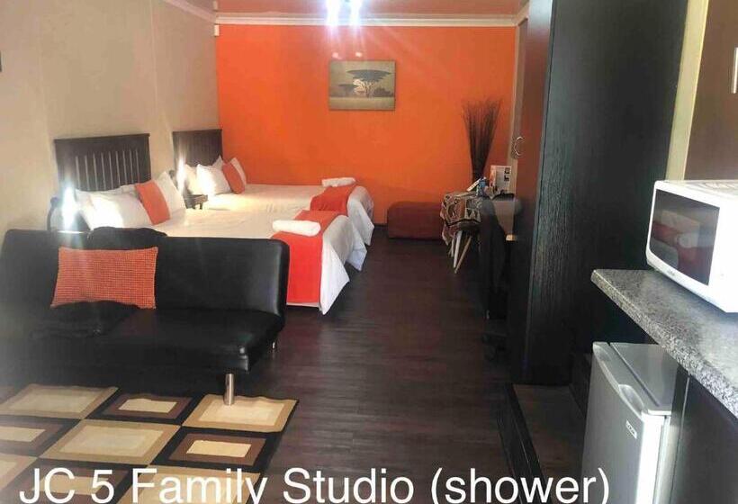스탠다드 스튜디오, Jc Studios Ermelo