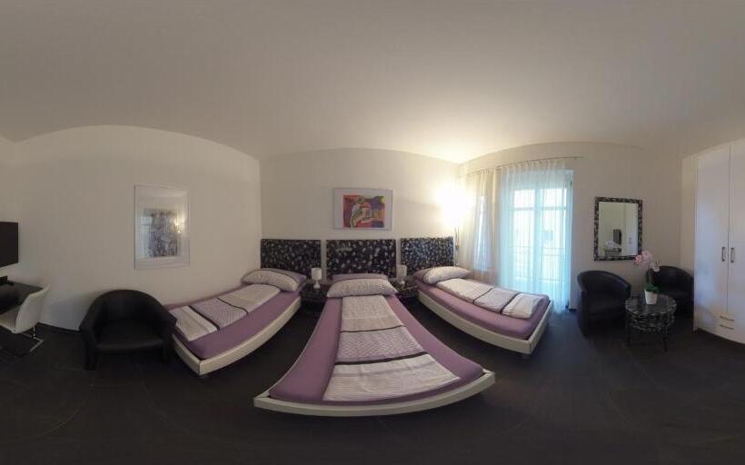 Superior 3 Pers. Værelse, Seefeld Residenz