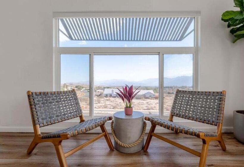 Люкс Superior, Desert Hot Springs Inn