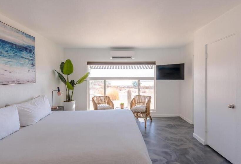 Студия Deluxe, Desert Hot Springs Inn