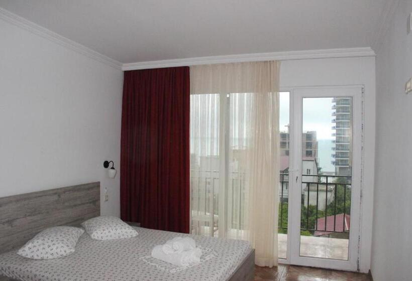 带海景的标准房, Badu Guest House