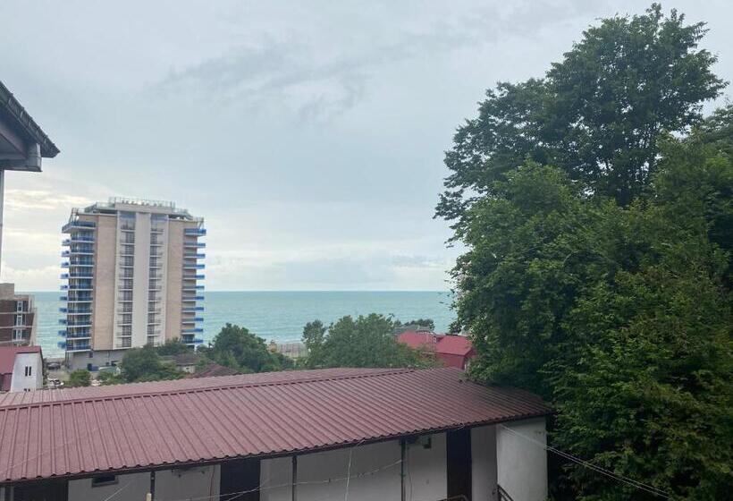 三人经典房间, Badu Guest House