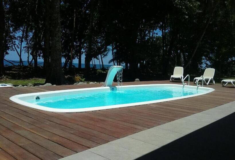 디럭스 룸, Cahuita Inn