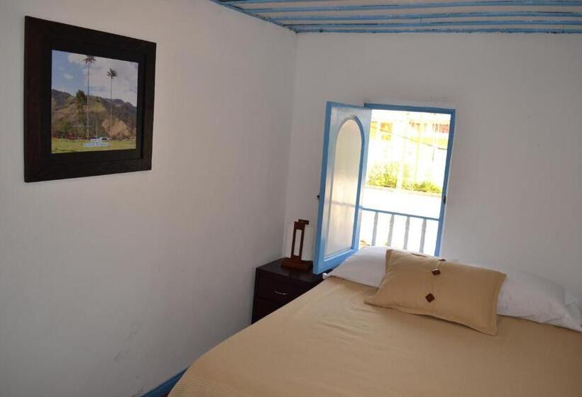 اتاق خانوادگی, Hostal Bosque De Niebla