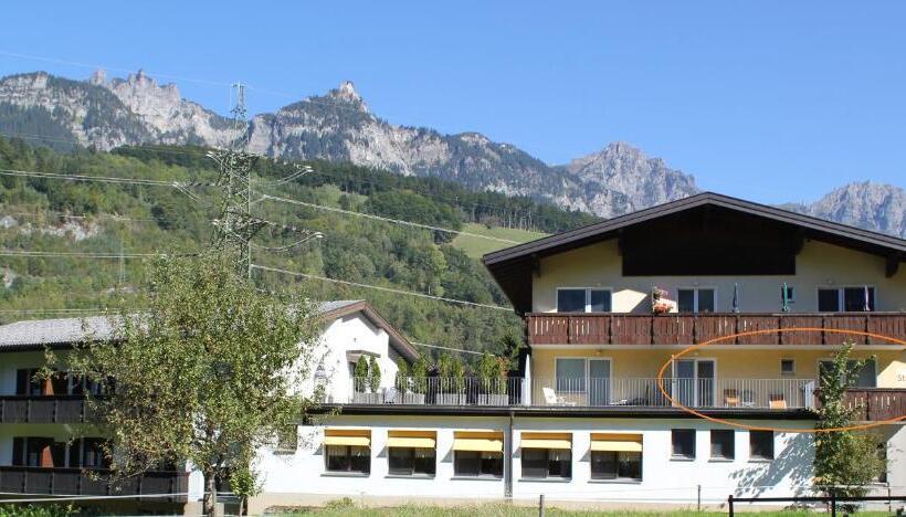 Апартаменты 1 Спальня, Pension Alfenz