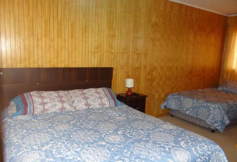 스탠다드 트리플 룸, Hostal Santa Fe