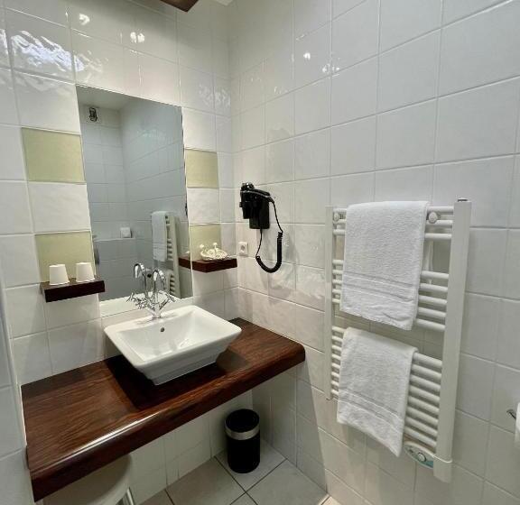 Номер Стандарт, Hôtel Au Logis Des Remparts