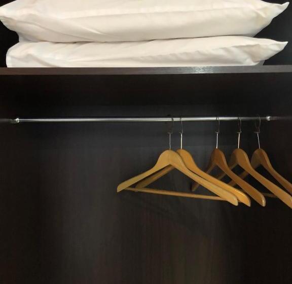 3 Bett Deluxe Zimmer, Ck