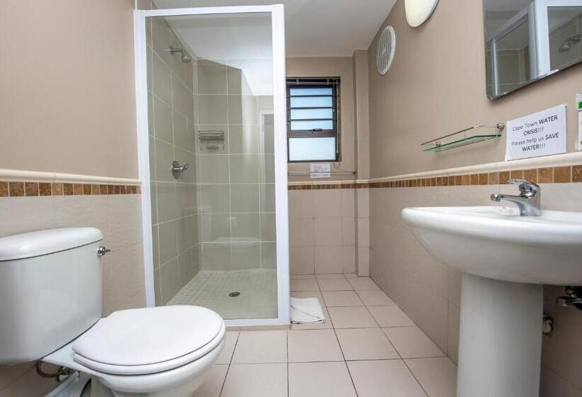 Номер Стандарт Трехместный, Excellent Guest House