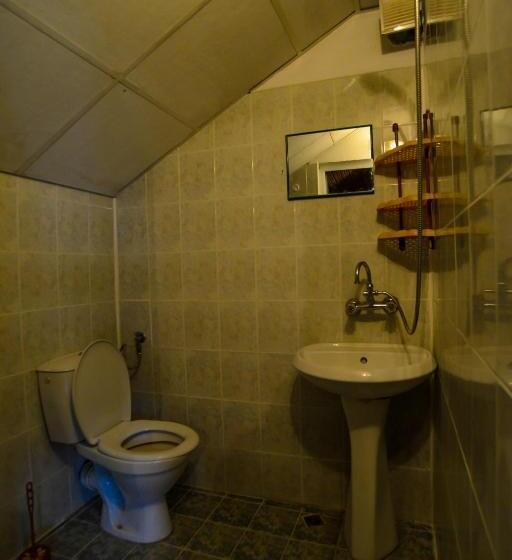 Quarto Familiar, Topuzovi Guest House