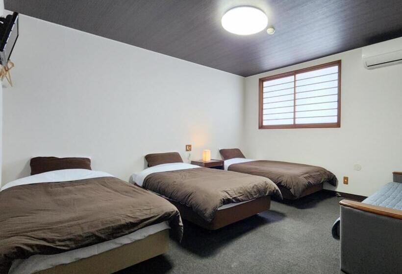 标准三人间, Pension Kobekko
