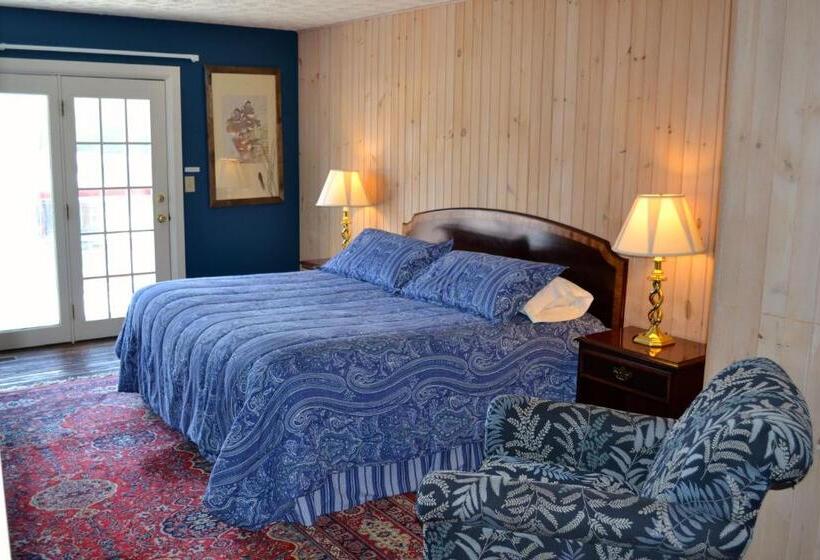 발코니가 있는 스위트, Boundary Waters Resort & Marina