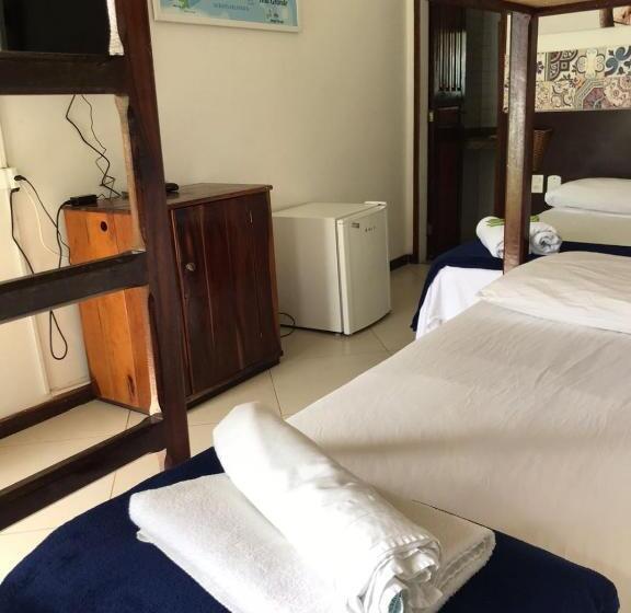 Четырехместный Номер Стандарт, Aquario Pousada Hostel   Night Club
