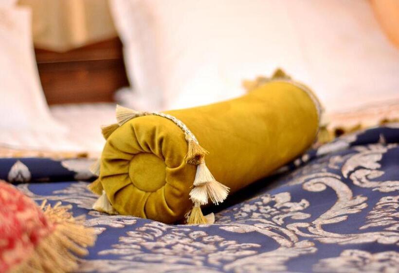 غرفة ديلوكس, Casa Georgius Krauss Sighisoara