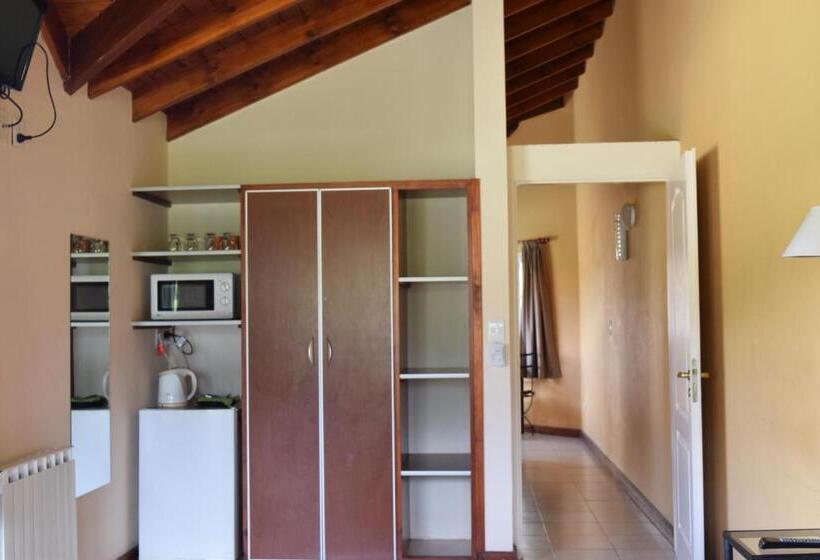 דירת שני חדרים, Posada Los Alamos
