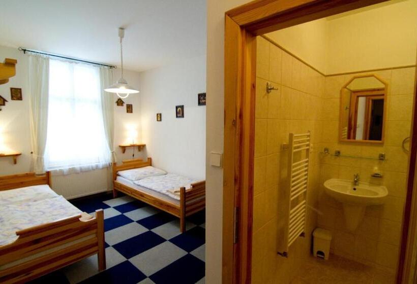 Номер Стандарт, Pension Abbazia