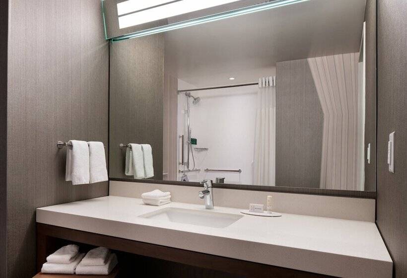 Номер Стандарт 2 Двуспальные Кровати, Courtyard By Marriott Loveland Fort Collins