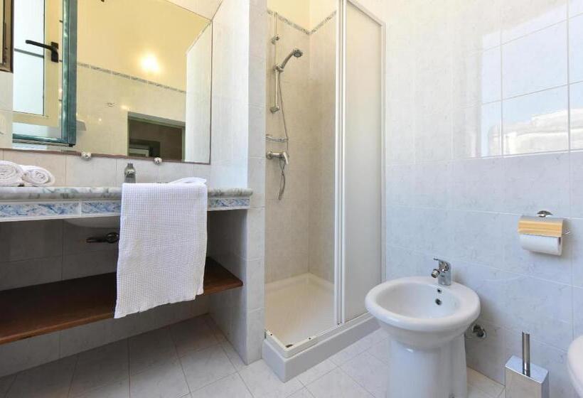 Полулюкс, Dimora Duchessina Suites De Charme