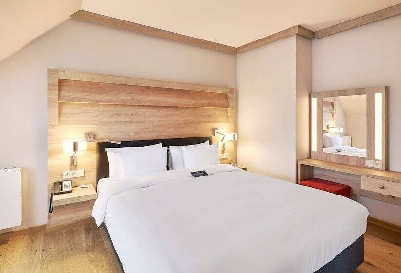 Апартаменты 1 Спальня, Radisson Blu Hotel & Residences