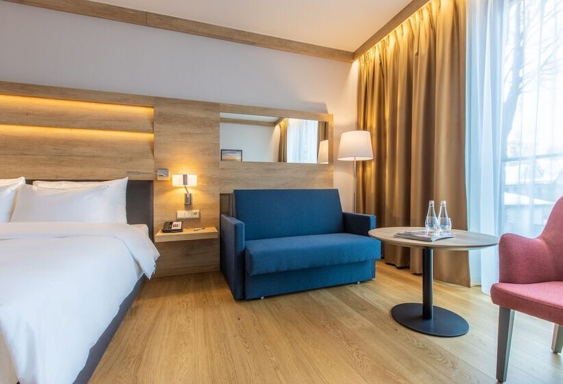 Семейный Номер, Radisson Blu Hotel & Residences