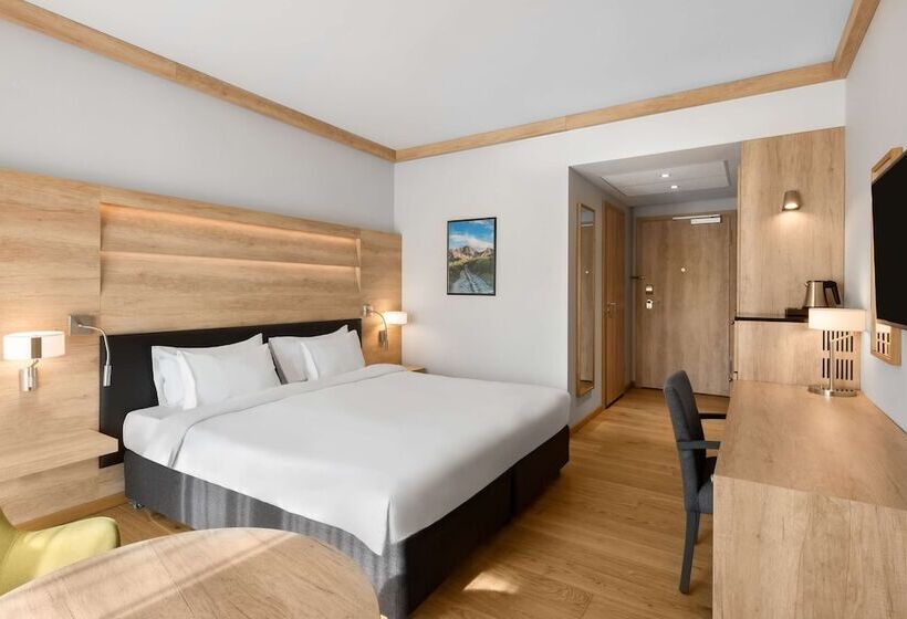 Premium room w/ mountain view, Radisson Blu Hotel & Residences