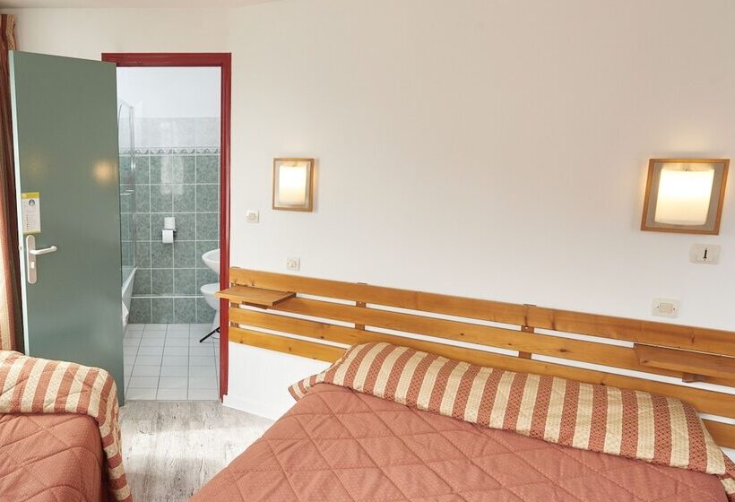 Номер Стандарт Трехместный, Chambres D'hotes Du Colvert