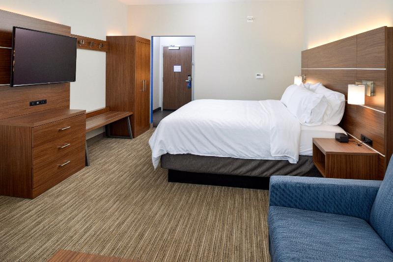 キングサイズベッドのスイートルーム, Holiday Inn Express & Suites   Elko, An Ihg