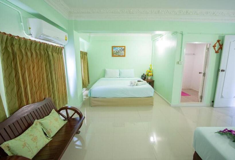Номер Стандарт Трехместный, Anchalee Resort