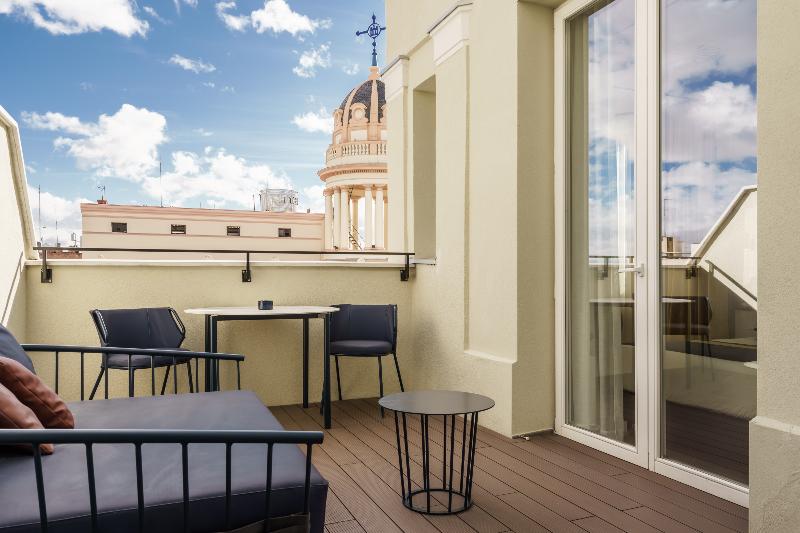 סטודיו סטנדרט עם מרפסת, Smartrental Collection Gran Via Centric