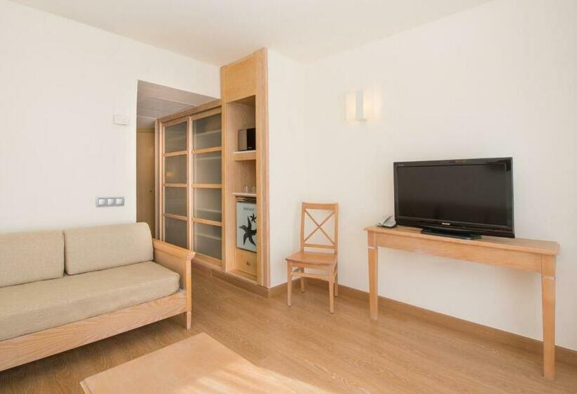 Семейный Номер, Iberostar Waves Club Cala Barca