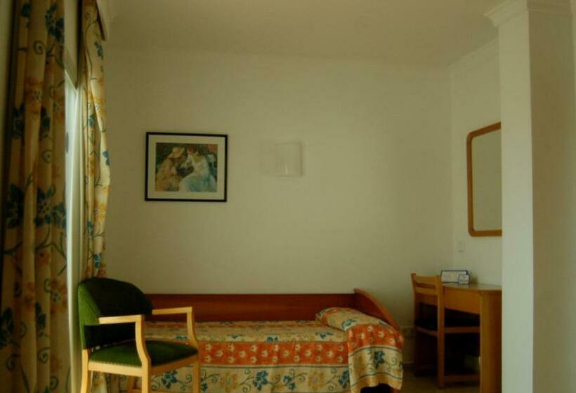Standard Yhden Hengen Huone, Kilimanjaro