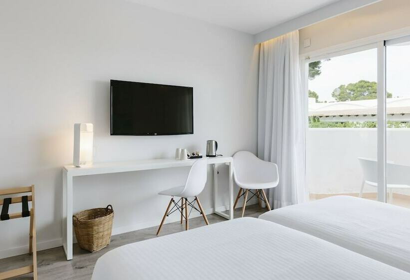 Quarto Estandar Vista Piscina, Bordoy Alcudia Bay   Adults Only