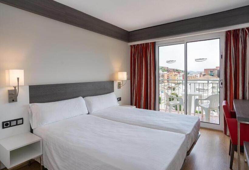 Семейный Номер, Medplaya Hotel Santa Monica