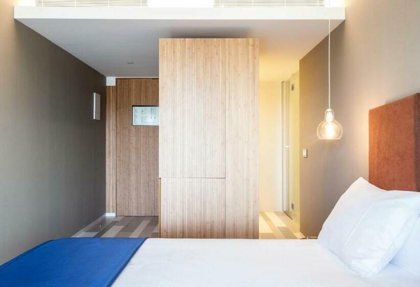 Номер Стандарт, Ocean Drive Talamanca