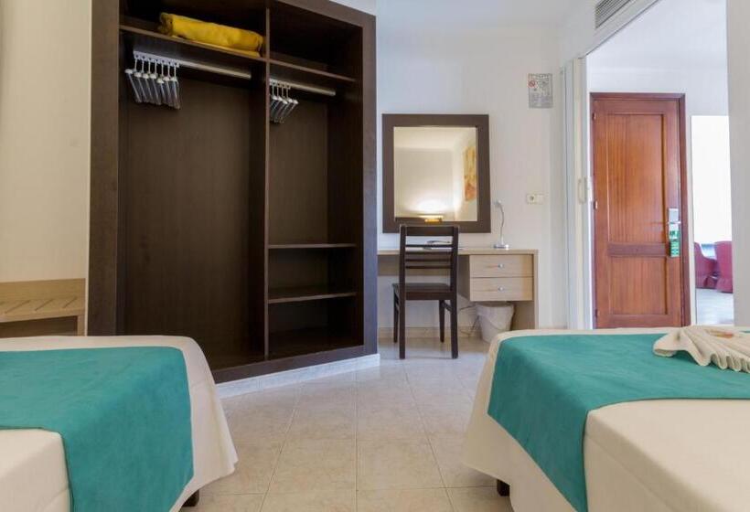 Yhden jaetun makuuhuoneen huoneisto, Orosol By Typic Hotels