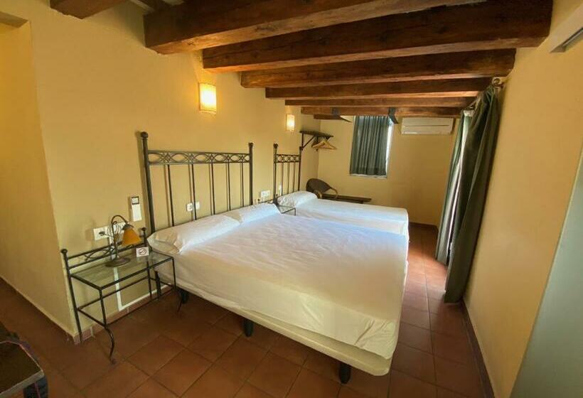 Habitación Estándar, Peninsular