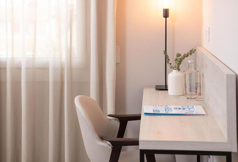 اتاق سوپریور چهار تخته, Rvhotels Broquetas Spa Termal