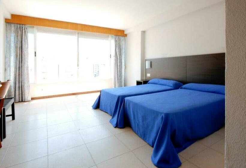 Quarto Estandar com Terraço, Safari