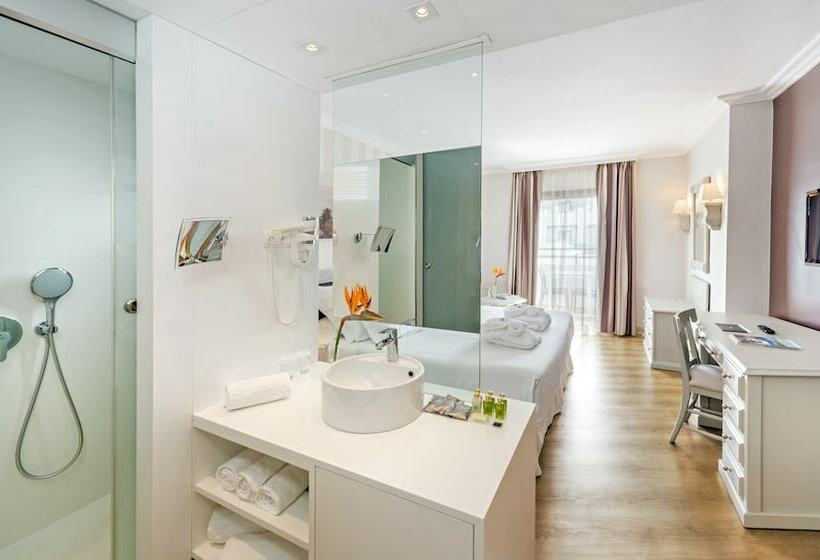 Номер Deluxe Вид на Море Боковой, Barcelo Isla Canela