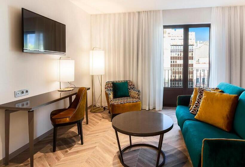 Полулюкс с Видом, Eurostars Puerta Real