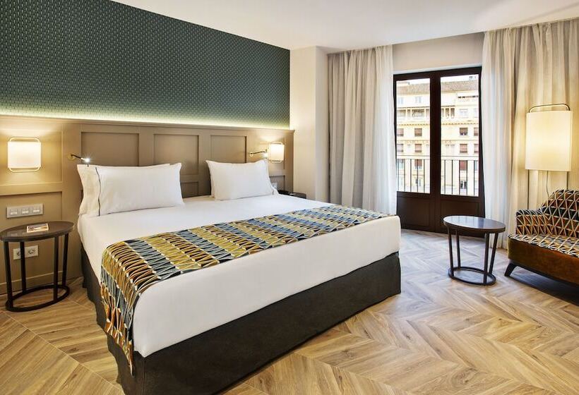 Номер Стандарт, Eurostars Puerta Real