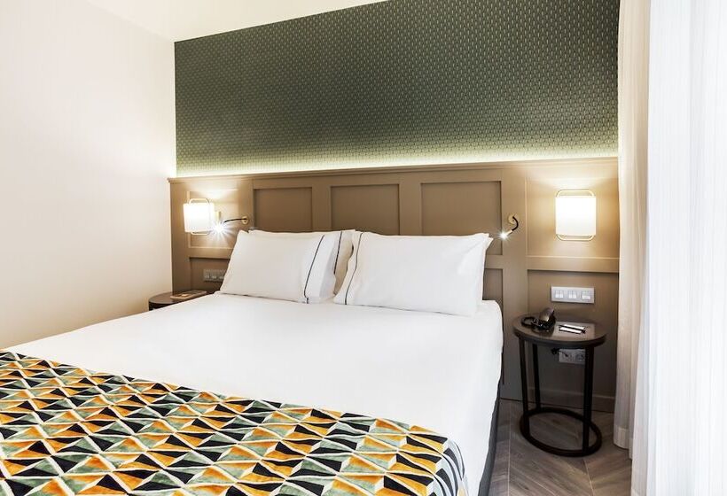 اتاق استاندارد یک نفره, Eurostars Puerta Real