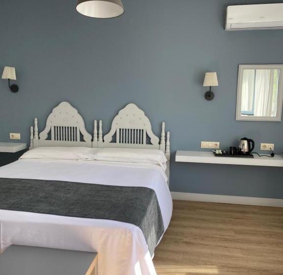 غرفة قياسية, Meson De Sancho