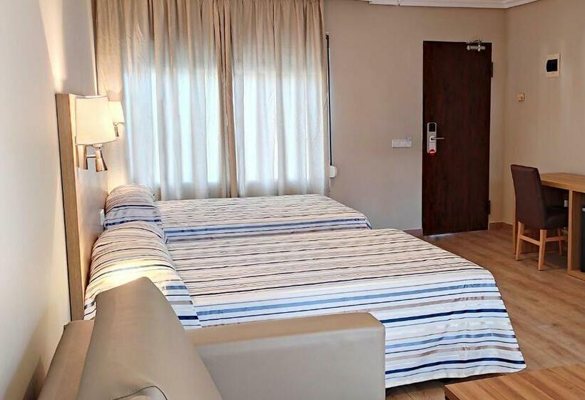 Quarto Triplo Estandar, Best Osuna